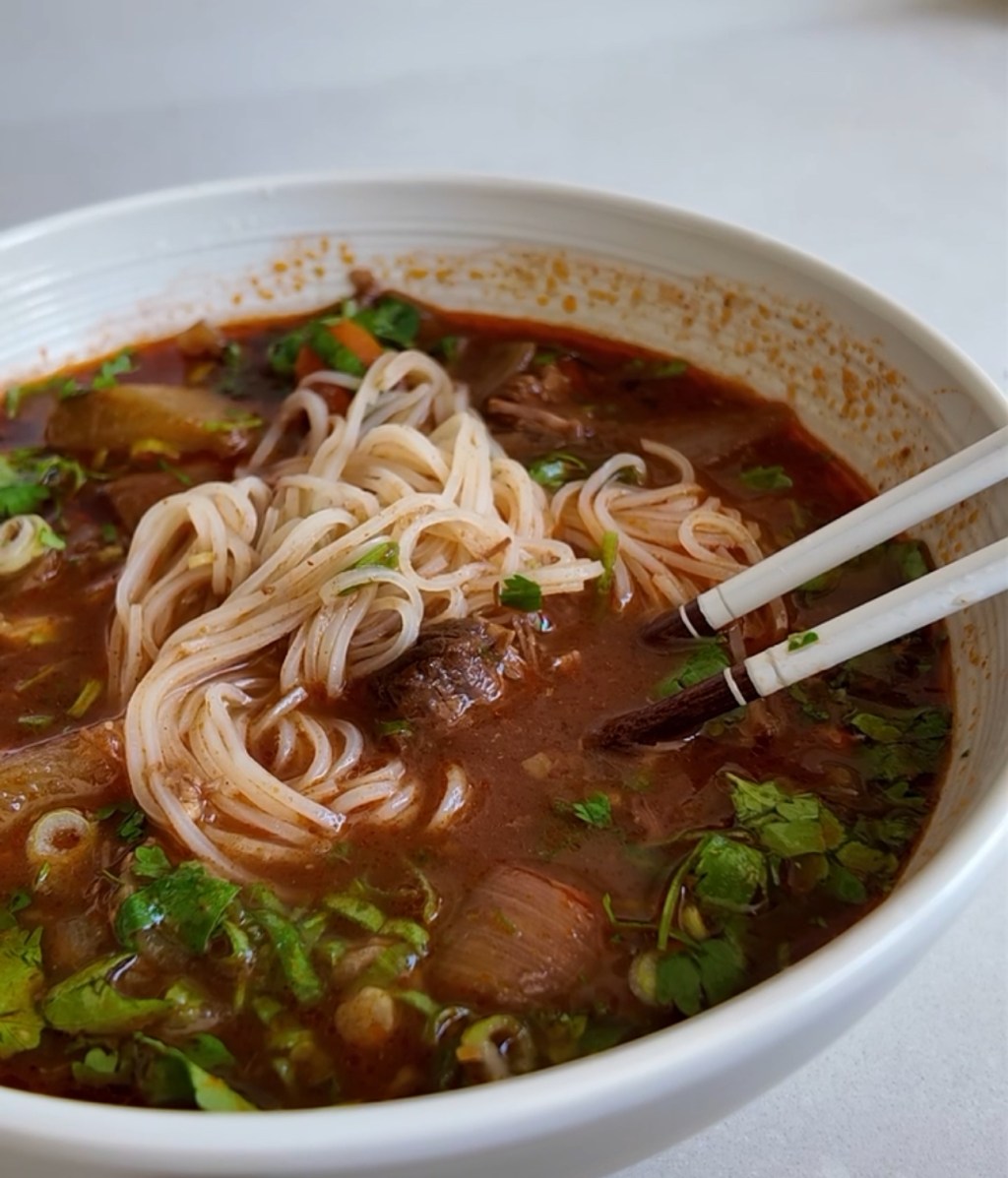 Lazy girl Bò kho (Vietnamese Beef stew)
